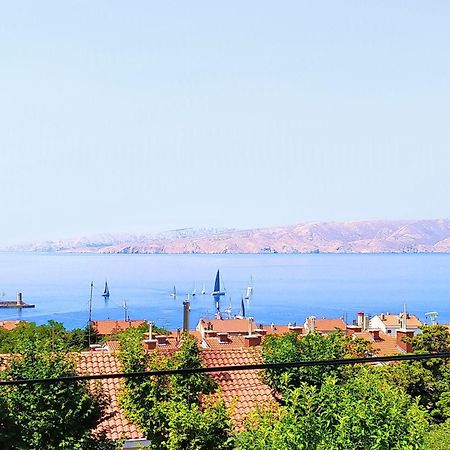 סנג' Holiday House With Seaview מראה חיצוני תמונה