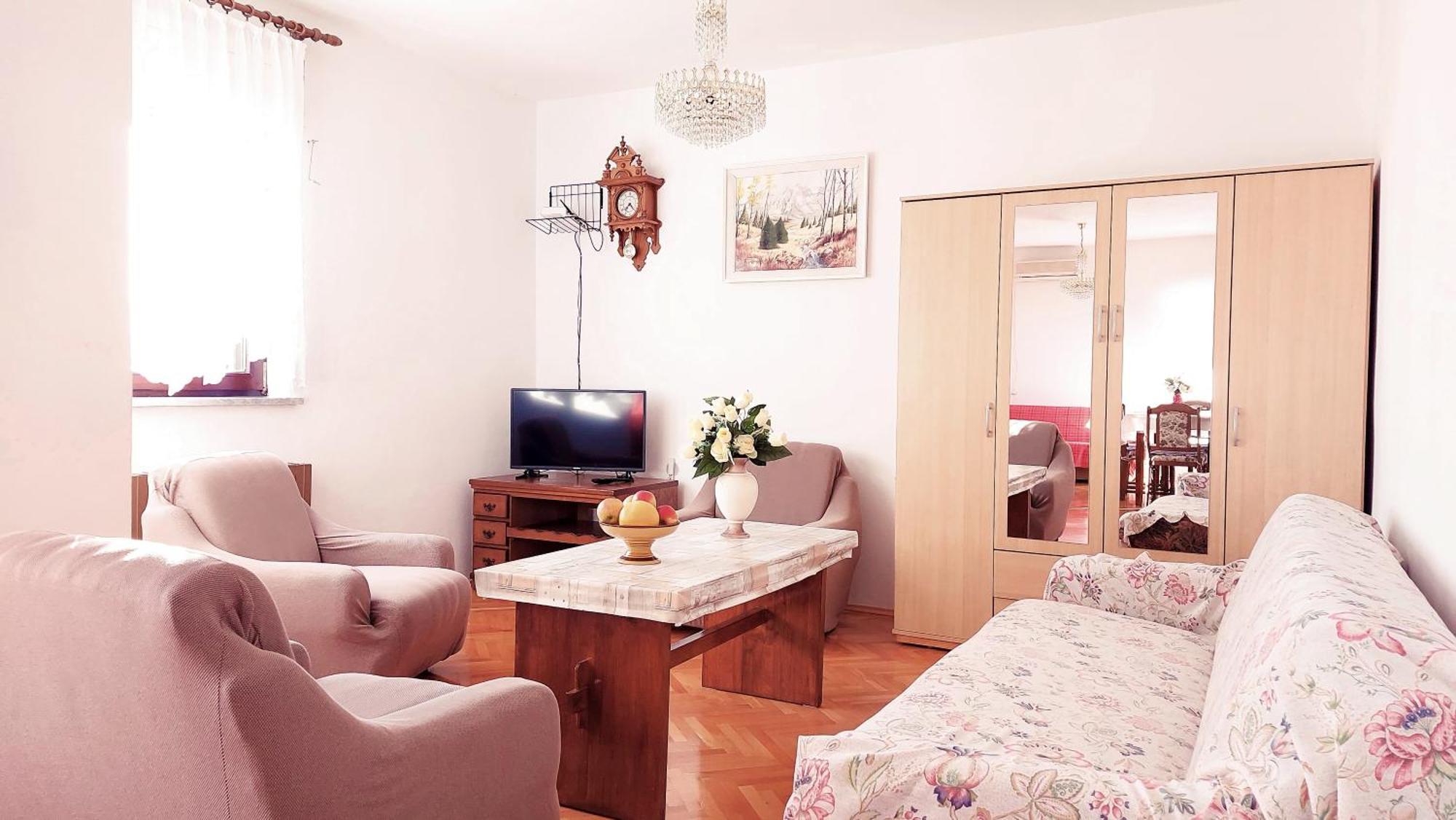 סנג' Holiday House With Seaview מראה חיצוני תמונה